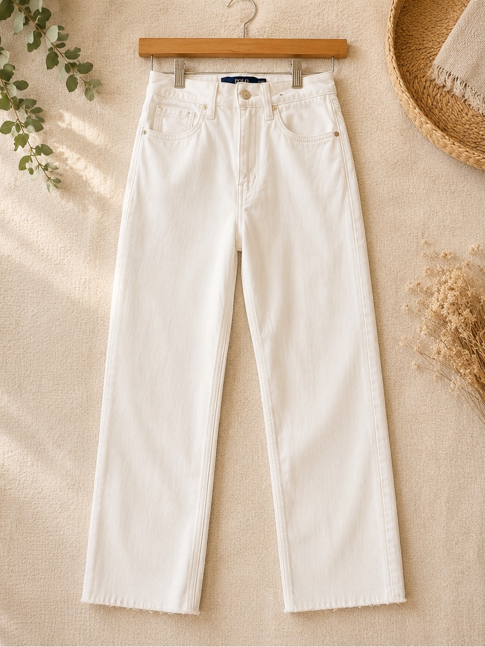 Hollister White Straight-Leg High-Rise Jeans